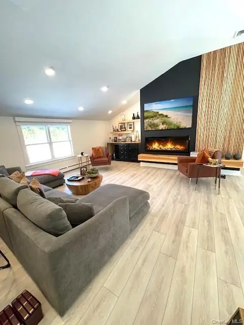 79 Jagger Lane, Westhampton, NY 11977 - #3