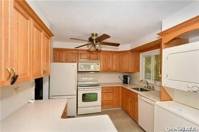 62 Murdock Street, South Huntington, NY 11746 - #3