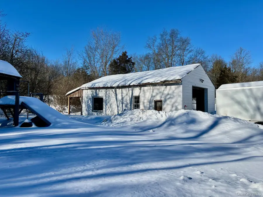 1245 Salt Point Turnpike, Pleasant Valley, NY 12569 - Image #2
