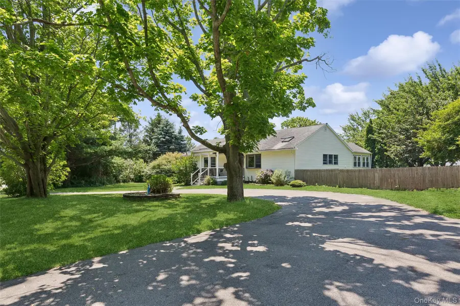 6205 Alvahs Lane, Cutchogue, NY 11935 - #2