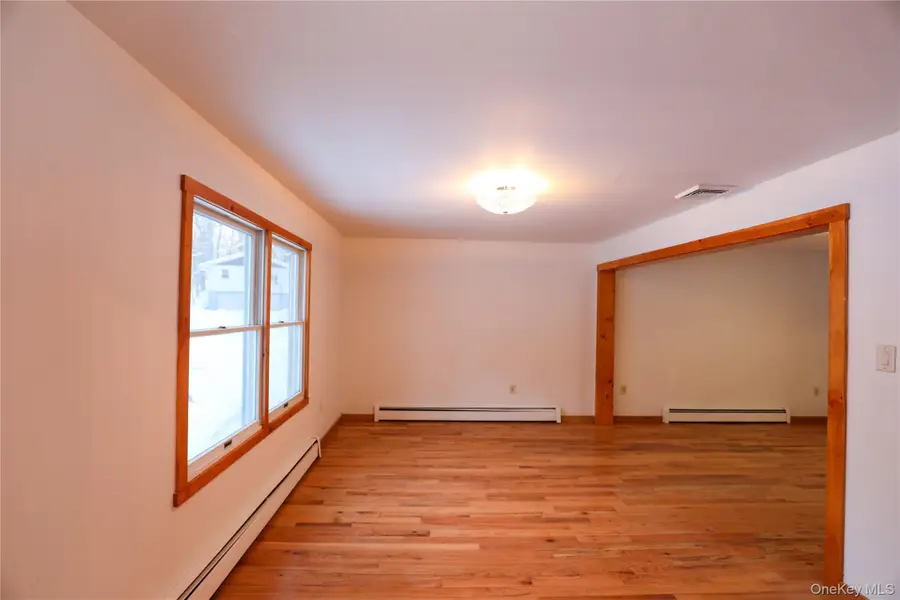 38 Roxanne Boulevard, Lloyd, NY 12528 - #3