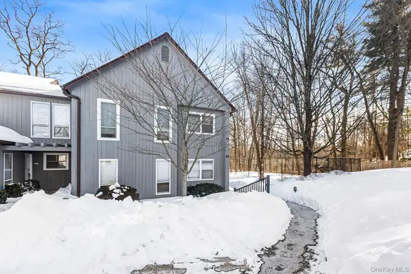 7 Woods Brooke Lane #2, Yorktown Heights, NY 10598