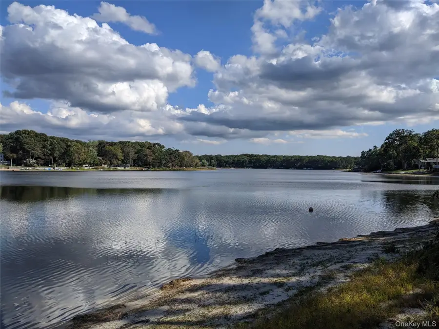 215 Lakeside Trail, Ridge, NY 11961 - Image #2