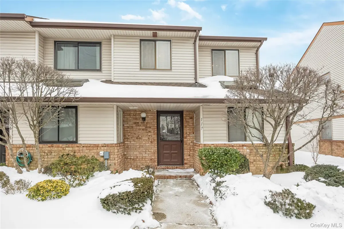 117 Laurel Lane, Wantagh, NY 11793 - Image #1