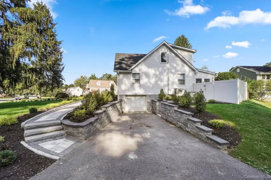 36 Hasbrouck Drive, Poughkeepsie, NY 12603 - #3