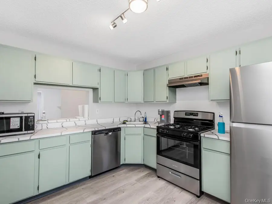 31 Winchester Avenue, Peekskill, NY 10566 - #3