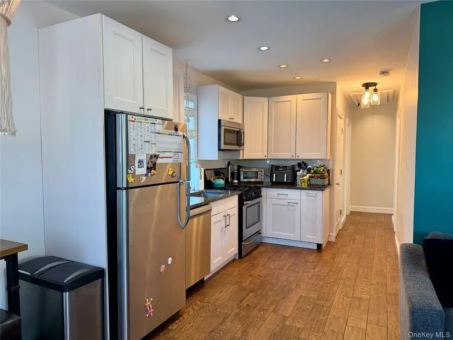 3 Sperry Street W, East Rockaway, NY 11518 - #3