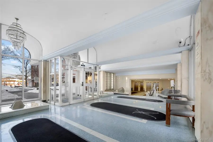 54-40 Little Neck Parkway #6G, Little Neck, NY 11362 - Image #3