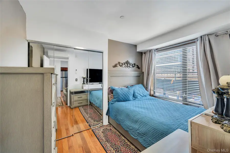 30-63 31st Street #301, Astoria, NY 11102 - Image #2