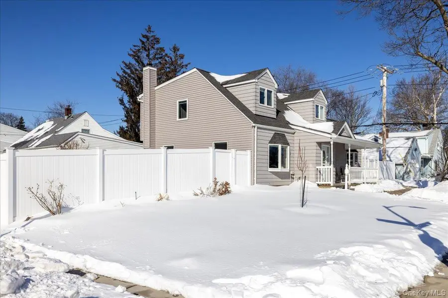 2 Violet Lane, Levittown, NY 11756 - #3