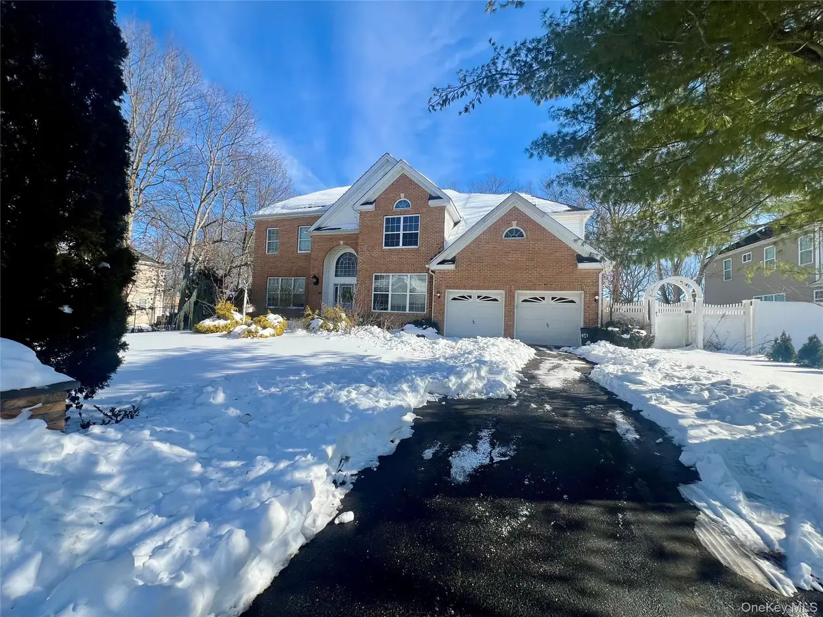 39 Independence Way, Miller Place, NY 11764 - Image #1