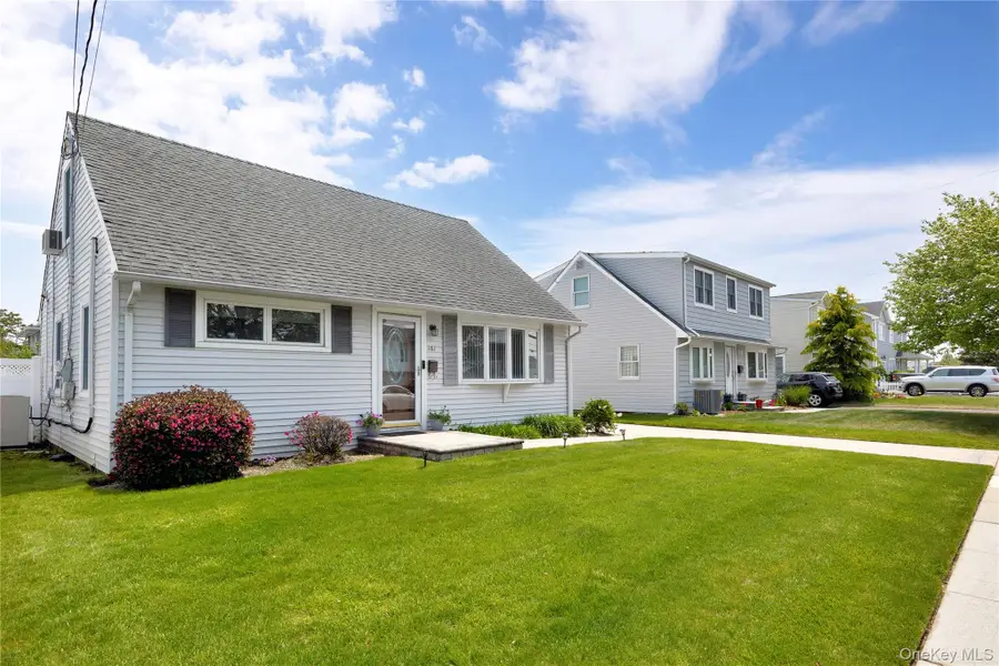 161 Division Avenue, Massapequa, NY 11758 - #2