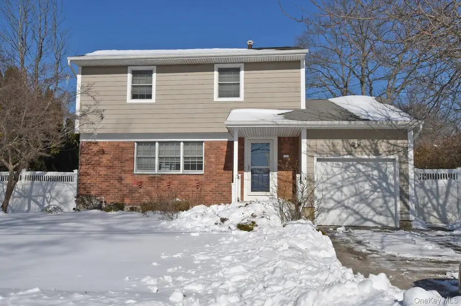 131 Sterling Street, Port Jefferson Station, NY 11776 - #2