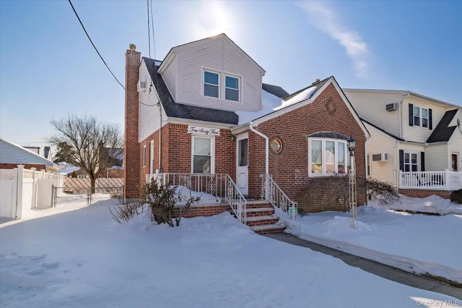 1065 Russell Street, Franklin Square, NY 11010 - #2