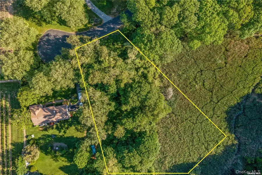 955 Blossom Bend, Mattituck, NY 11952 - #2