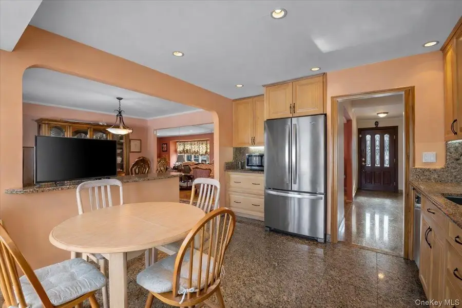 780 Regent Drive, Westbury, NY 11590 - #2