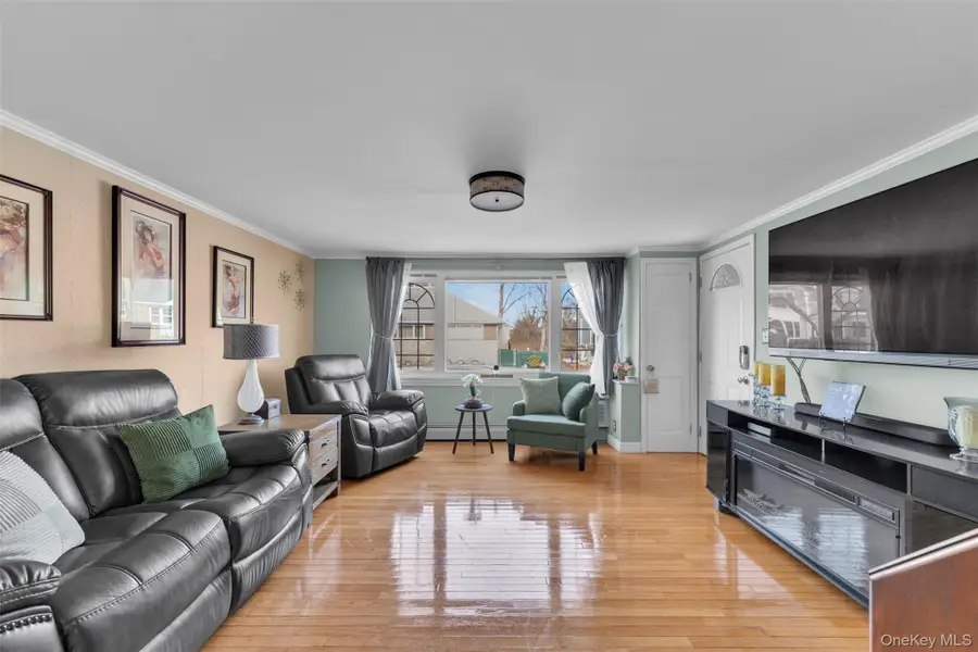 64 Tier Street, Bronx, NY 10464 - Image #2