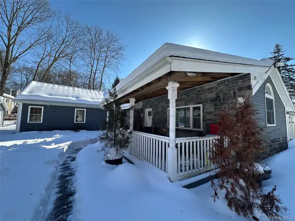 23 Pine Hill Drive, Greenwood Lake, NY 10925