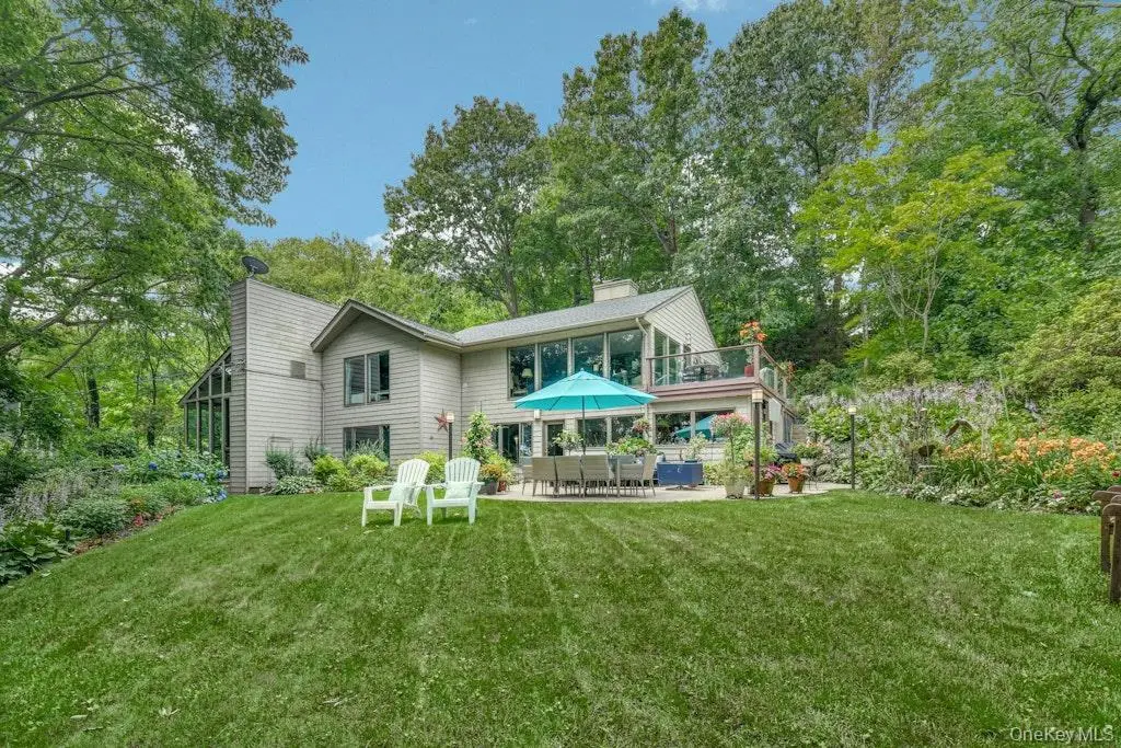 40 Idle Day Drive, Centerport, NY 11721 - #1