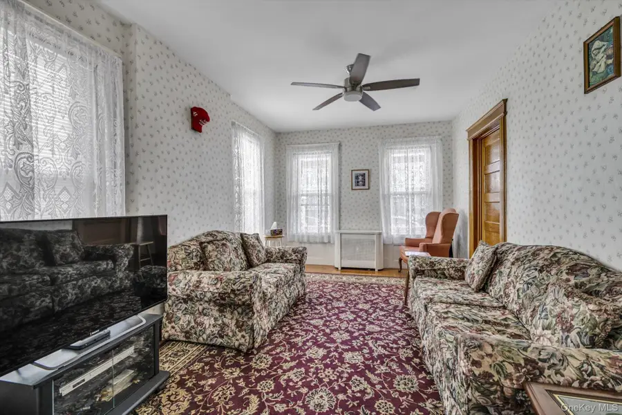 104-47 89th Avenue, Richmond Hill, NY 11418 - #3