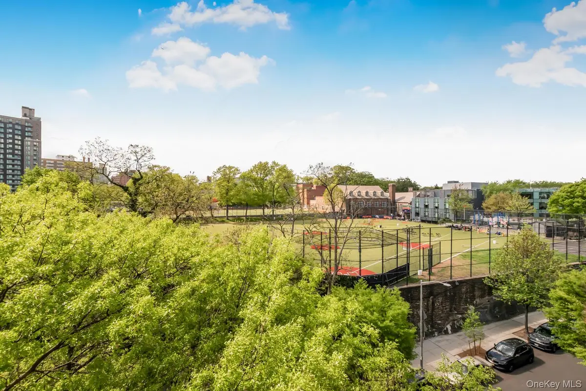 3840 Greystone Avenue #5L, Bronx, NY 10463 - Image #1