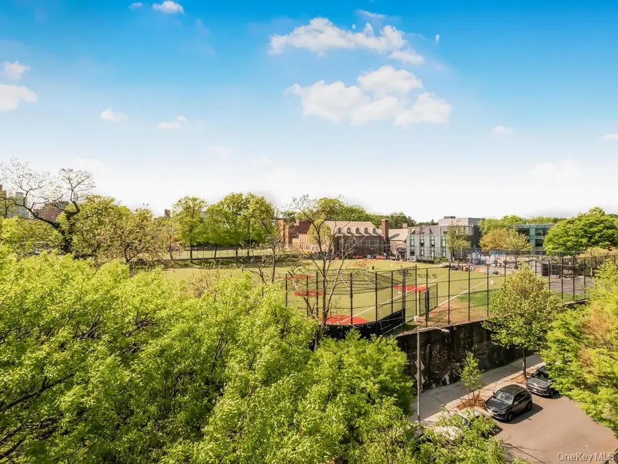 3840 Greystone Avenue #5L, Bronx, NY 10463 - Image #2