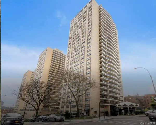 102-10 66th Road #20G, Forest Hills, NY 11375