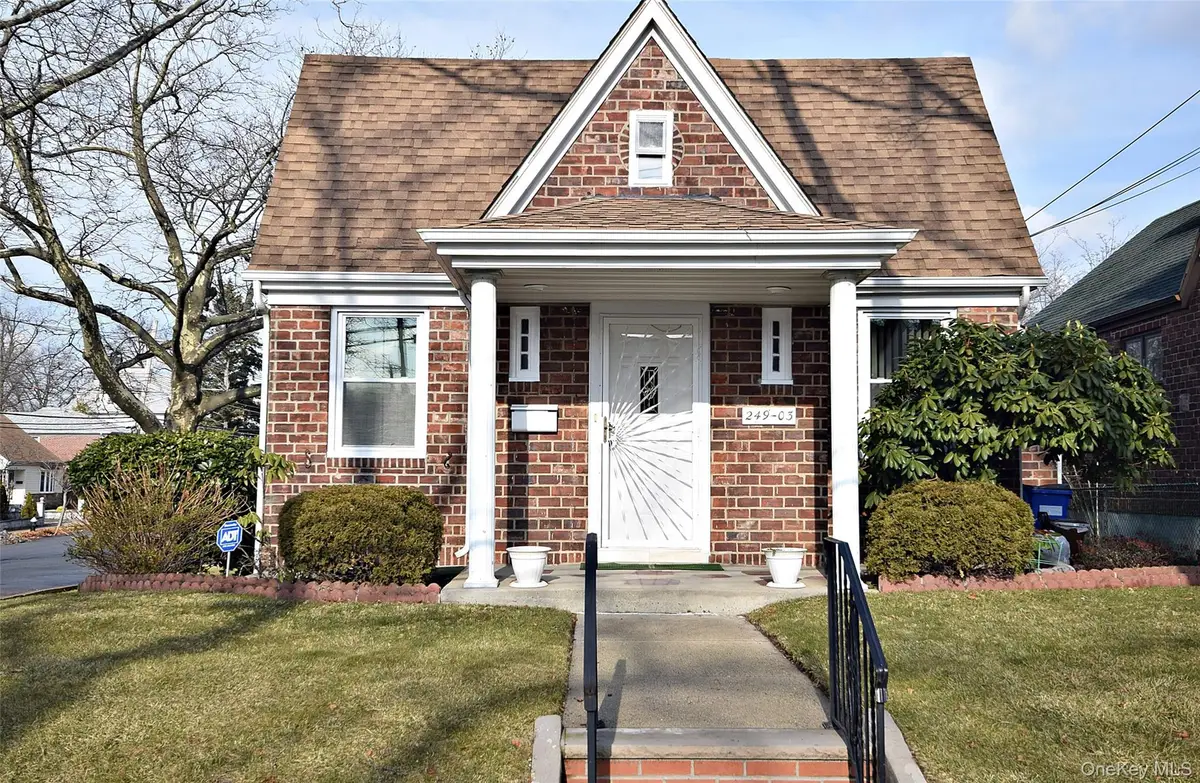 24903 Rushmore Terrace, Little Neck, NY 11362 - #1