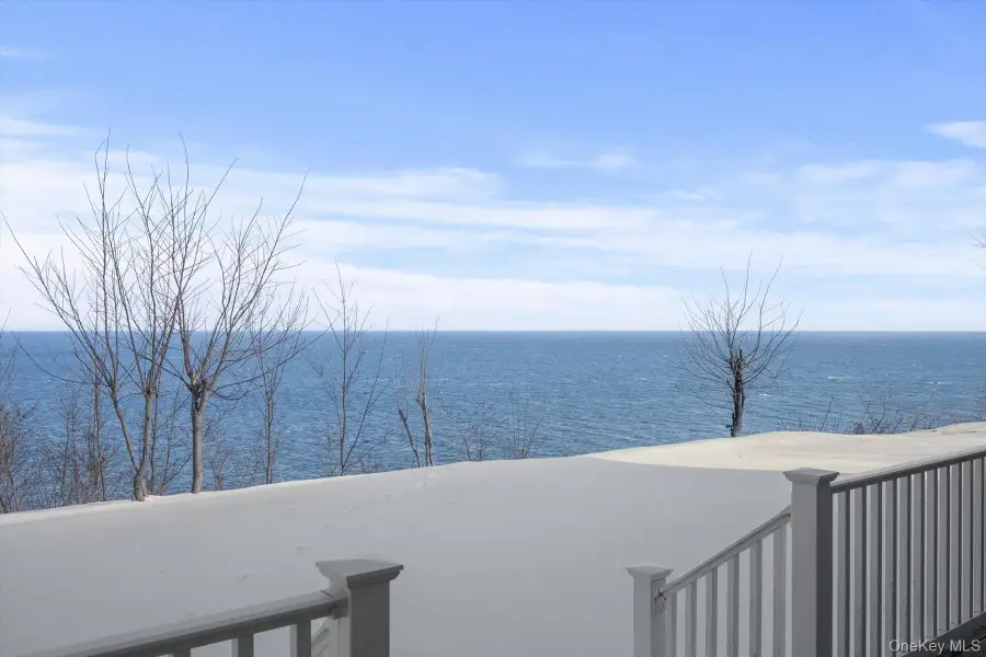 43 Waterview Drive, Sound Beach, NY 11789 - Image #2