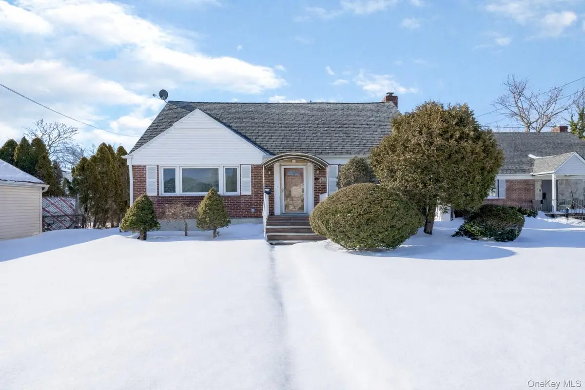 1987 Lakeville Road, New Hyde Park, NY 11040 - #1