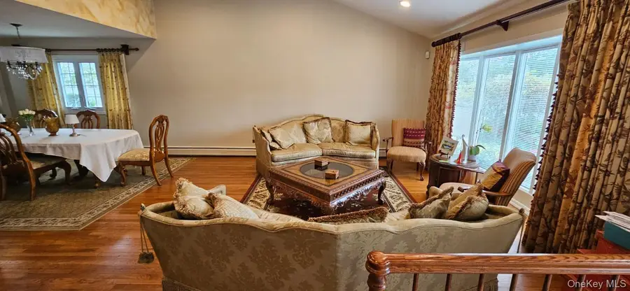 739 Bonnie Drive, Baldwin Harbor, NY 11510 - #3