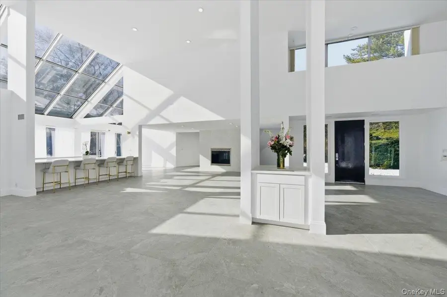 454 E Shore Road, Great Neck, NY 11024 - #2