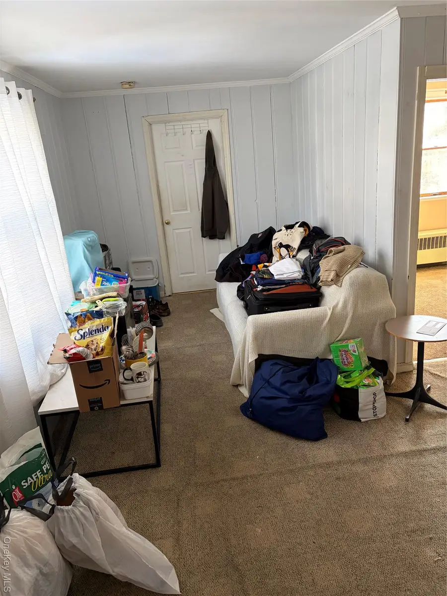 18 Melrose Avenue, East Northport, NY 11731 - Image #3