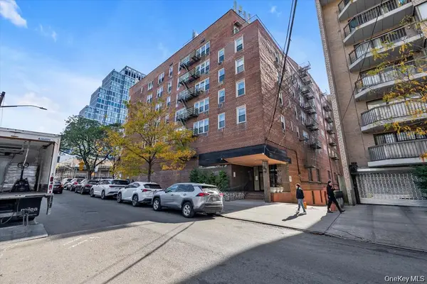 134-54 Maple Avenue #2S, Flushing, NY 11355