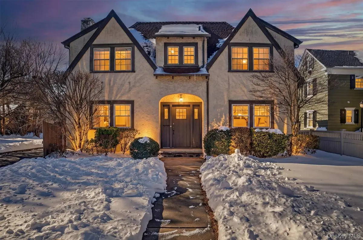 676 Webster Avenue, New Rochelle, NY 10801 - #1