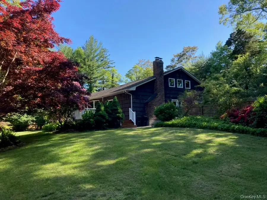 5 Mannetto Hill Road, Huntington, NY 11743 - #3