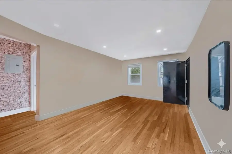 20202 109th Avenue, Saint Albans, NY 11412 - Image #2