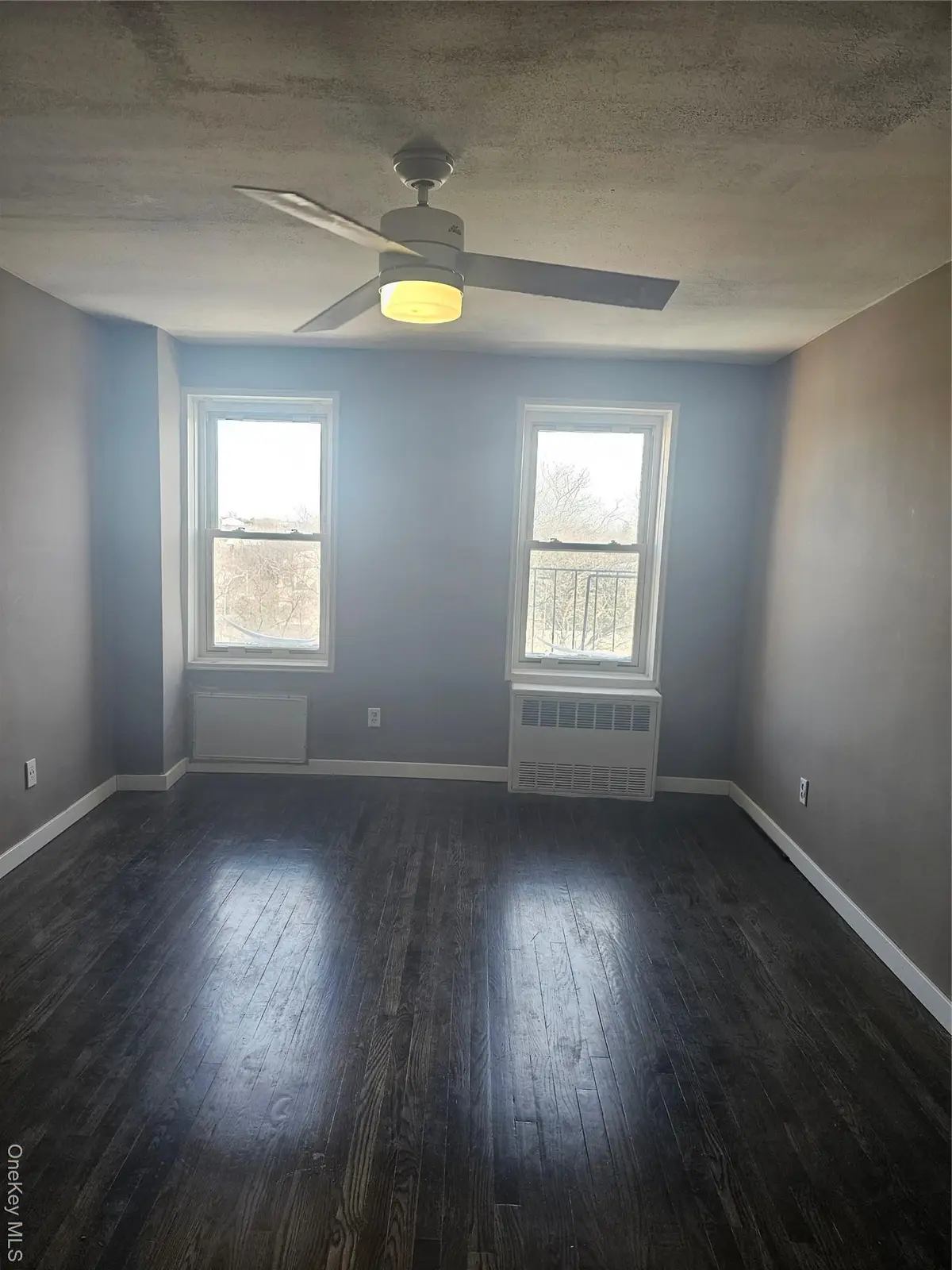 833 Central Avenue #6G, Far Rockaway, NY 11691 - Image #1