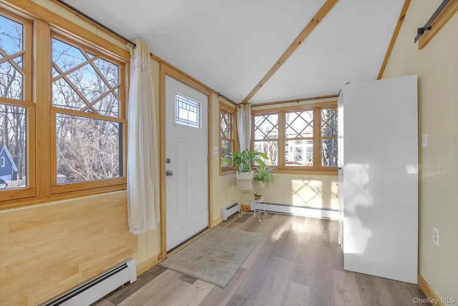 41 Narcissus Road, Kings Park, NY 11754 - Image #3