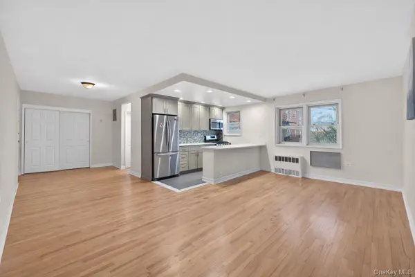 66-92 Selfridge Street #5C, Forest Hills, NY 11375