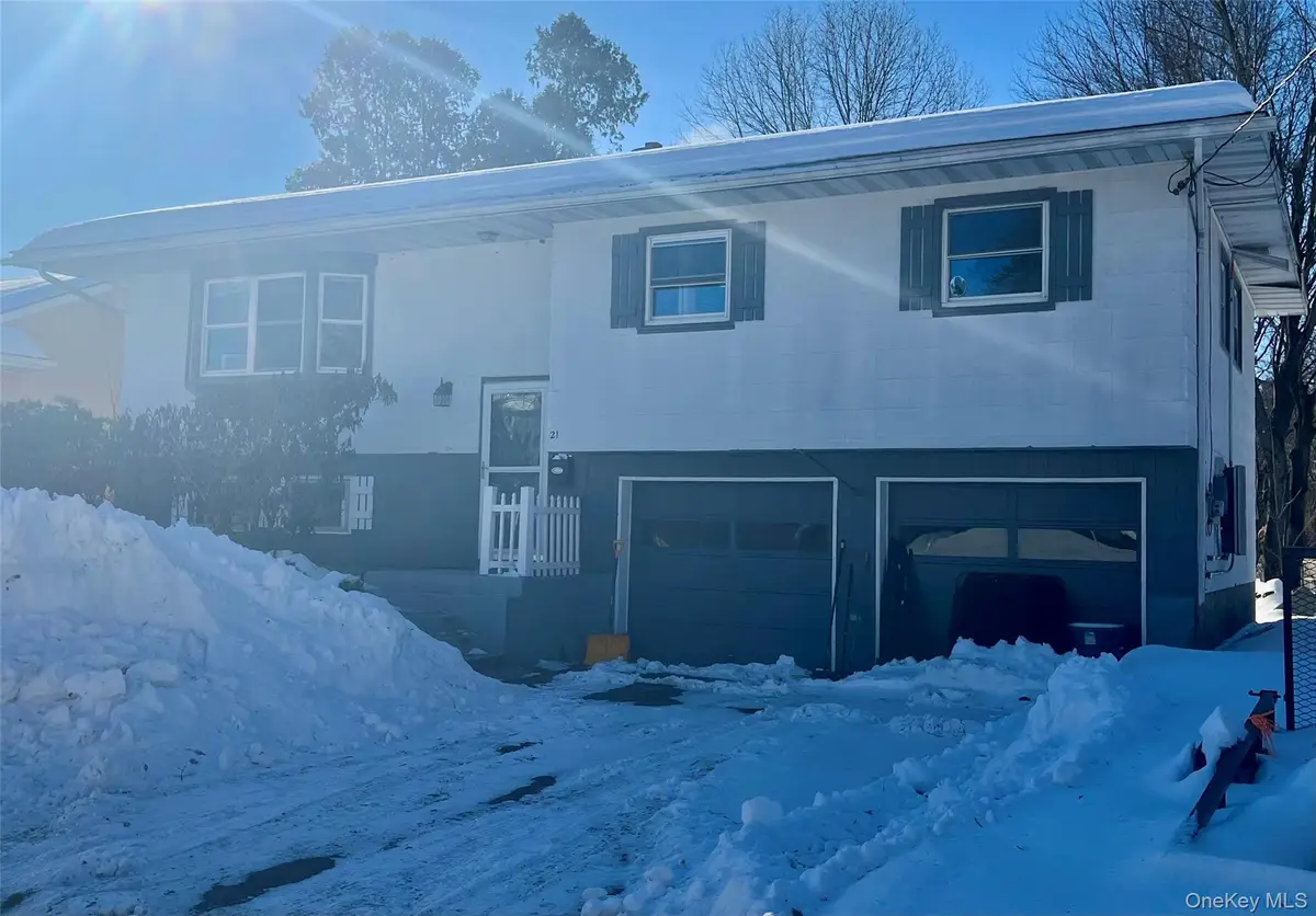 21 Mountain View Avenue, Saugerties, NY 12477 - #1