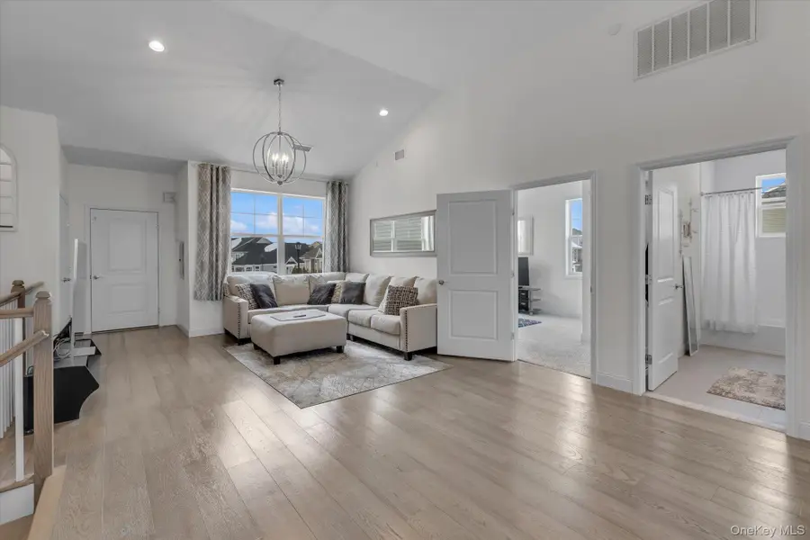 278 Silver Timber Drive, Yaphank, NY 11980 - #2