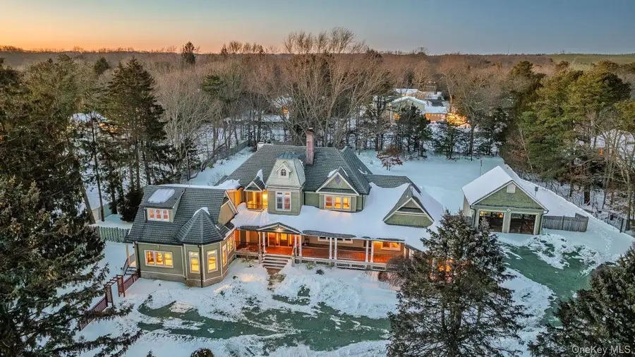 161 Seaman Neck Road, Dix Hills, NY 11746 - Image #2