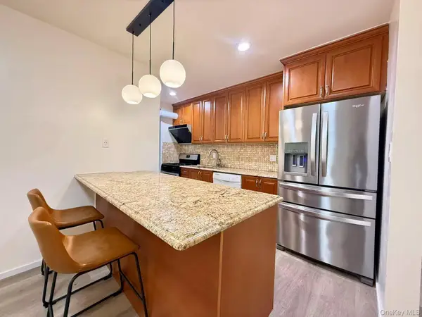 38-15 149 Street #5H, Flushing, NY 11354