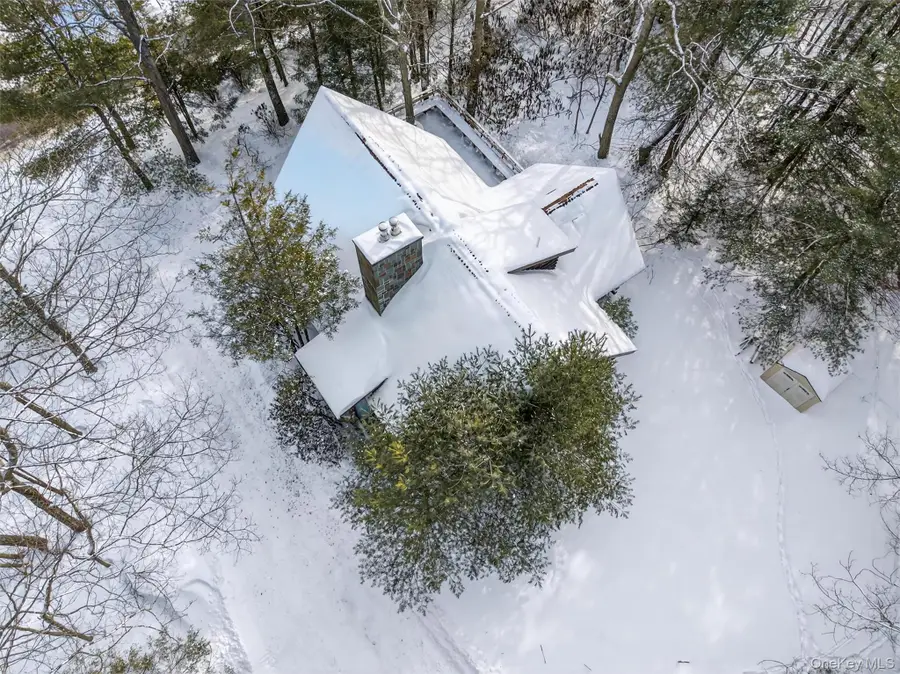 27 Manchester Road, Rock Hill, NY 12775 - #3