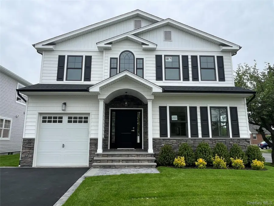 477 Andrews Road #Lot A, Mineola, NY 11501 - #2