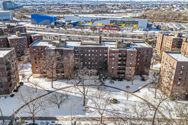 25-34 Union Street #5G, Flushing, NY 11354