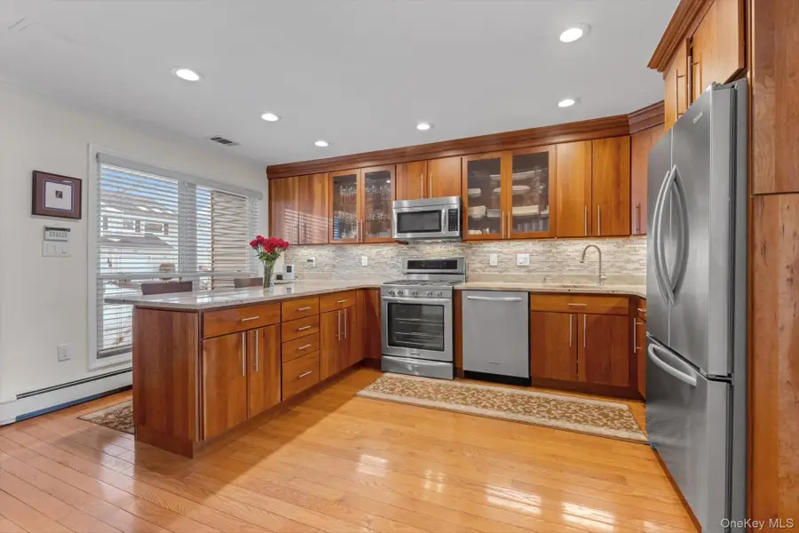 100 Baker Court #113, Island Park, NY 11558 - #2