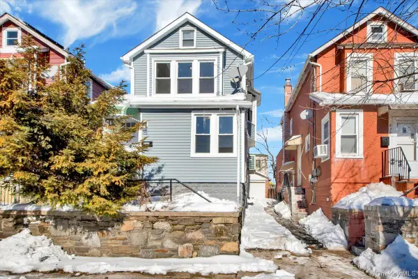 837 Penfield Street, Bronx, NY 10470