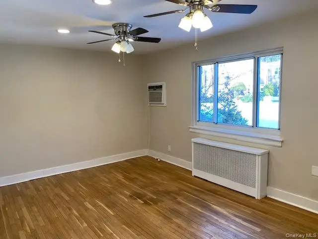 260-29 73rd Avenue #1st fl, Glen Oaks, NY 11004 - Image #3